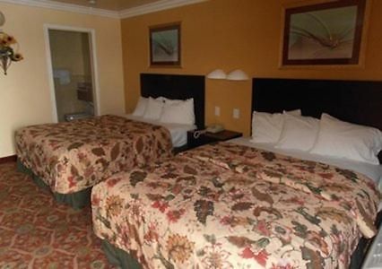 Rodeway Inn Модесто Экстерьер фото